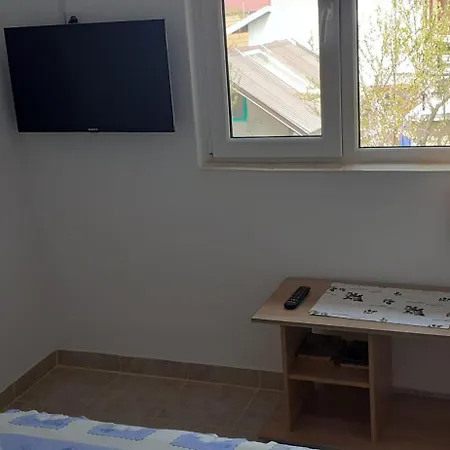 Pensiunea Lyo Доуэ-Май